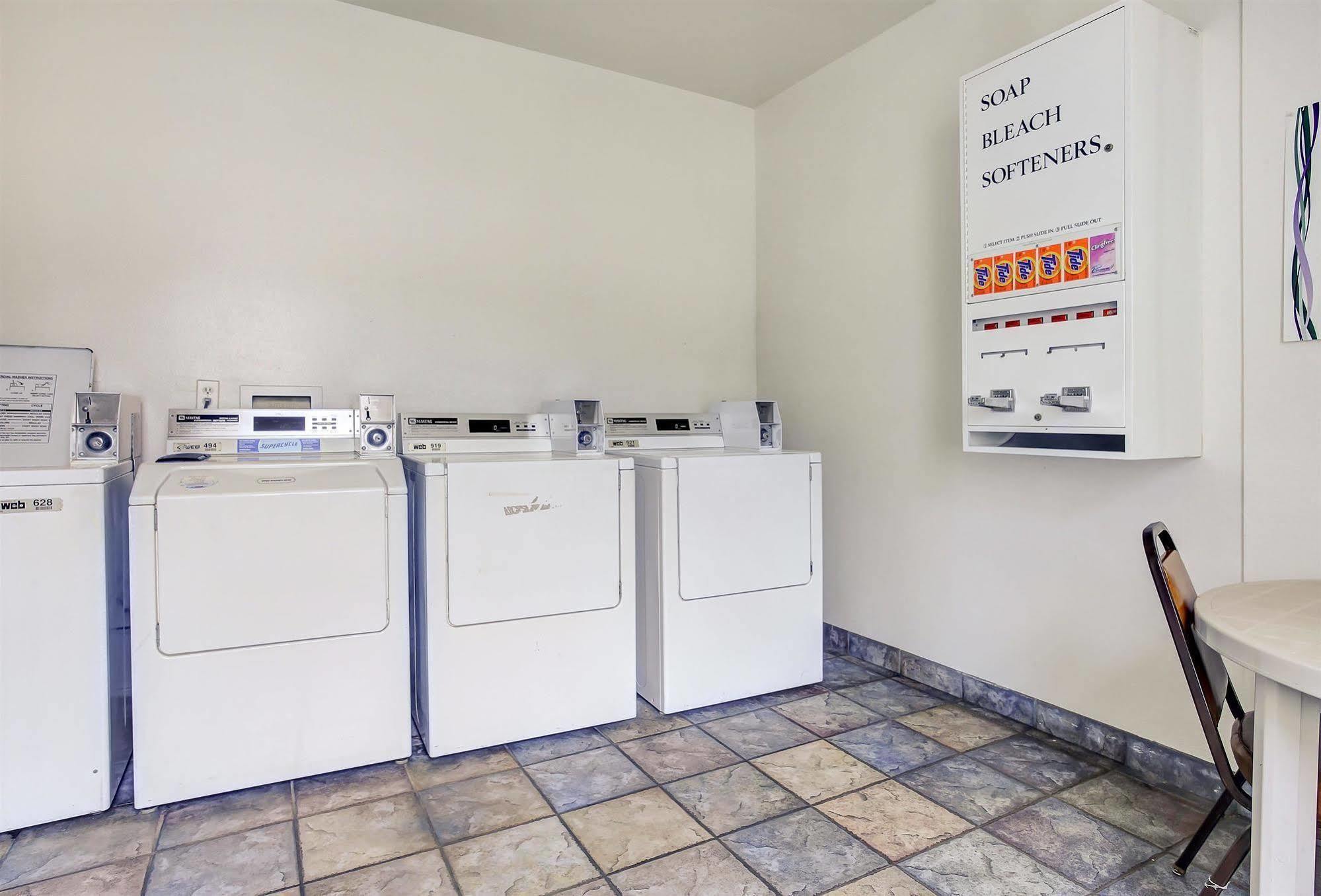 Motel 6-Coos Bay, Or Екстер'єр фото